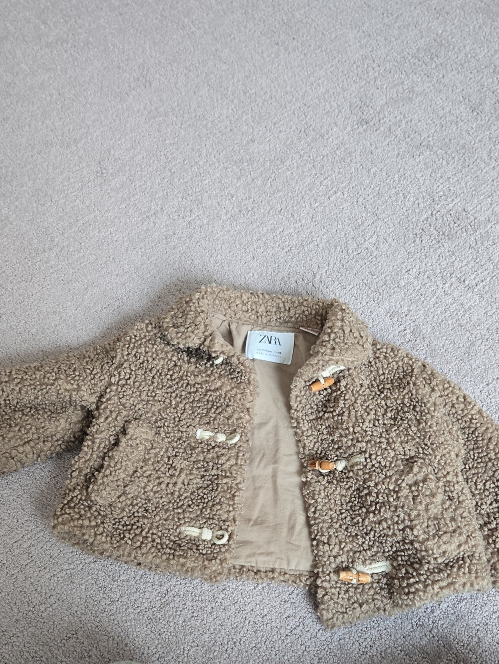 Zara Toddler Girls Tan Teddy Bouclee Faux Shearling Coat Size 1 1/2 Y